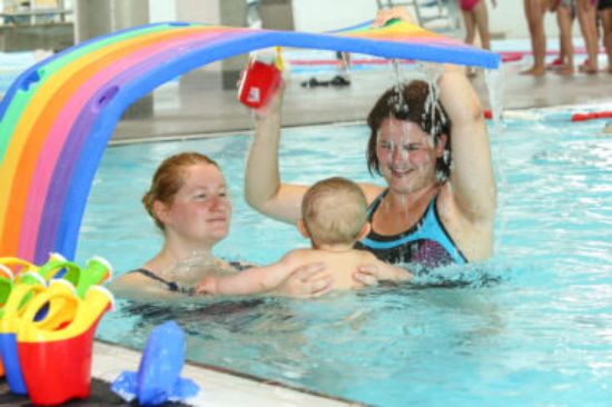 Bild von Babyschwimmen 8-12 Monate